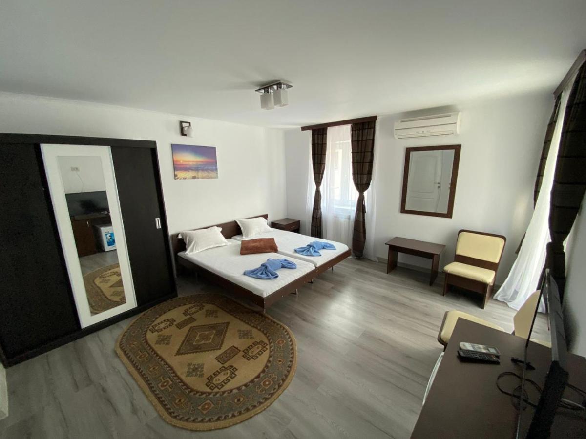 Cool Breeze - Mamaia Nord Otel Navodari Dış mekan fotoğraf